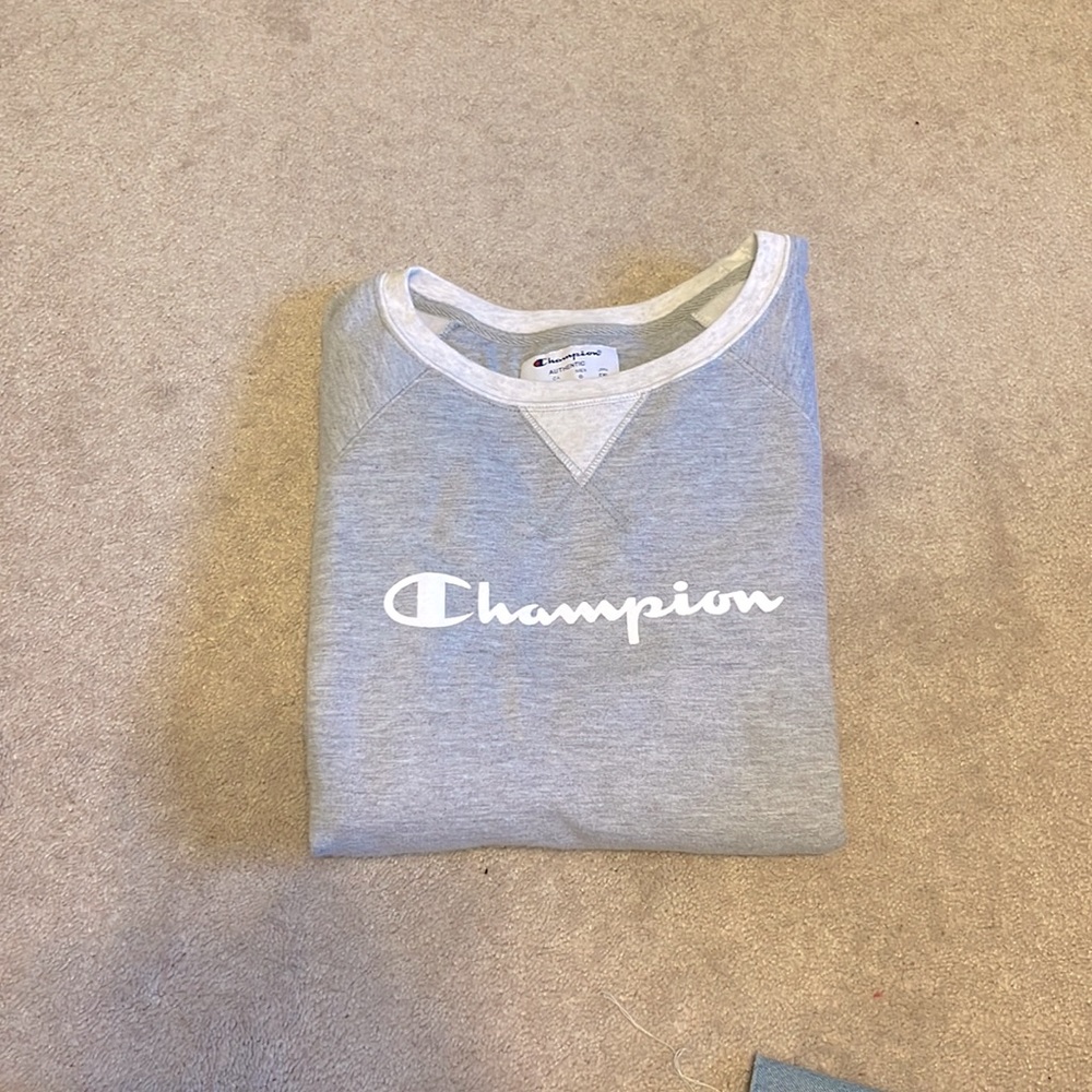 Champion crew neck sweatshirt